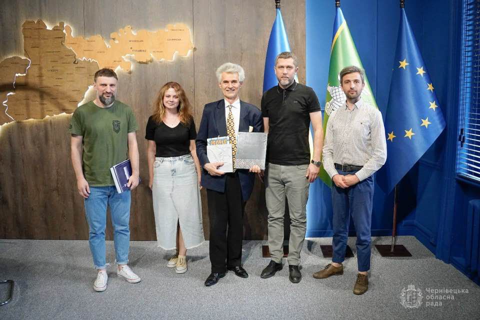 Світові потрібно раз-по-раз нагадувати про Україну